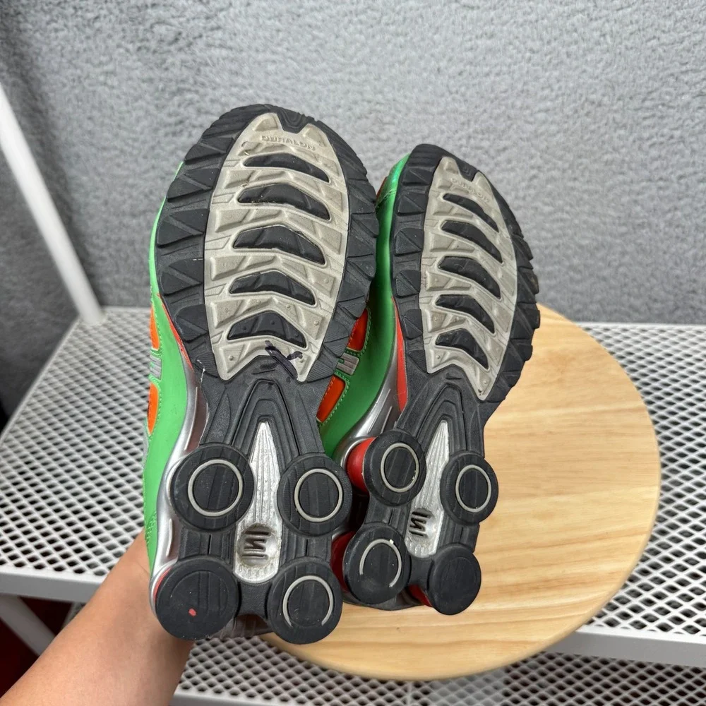Nike Shox‎ NIKEiD Mens Miami Hurricanes Color Size 6 Youth Green Orange Running
